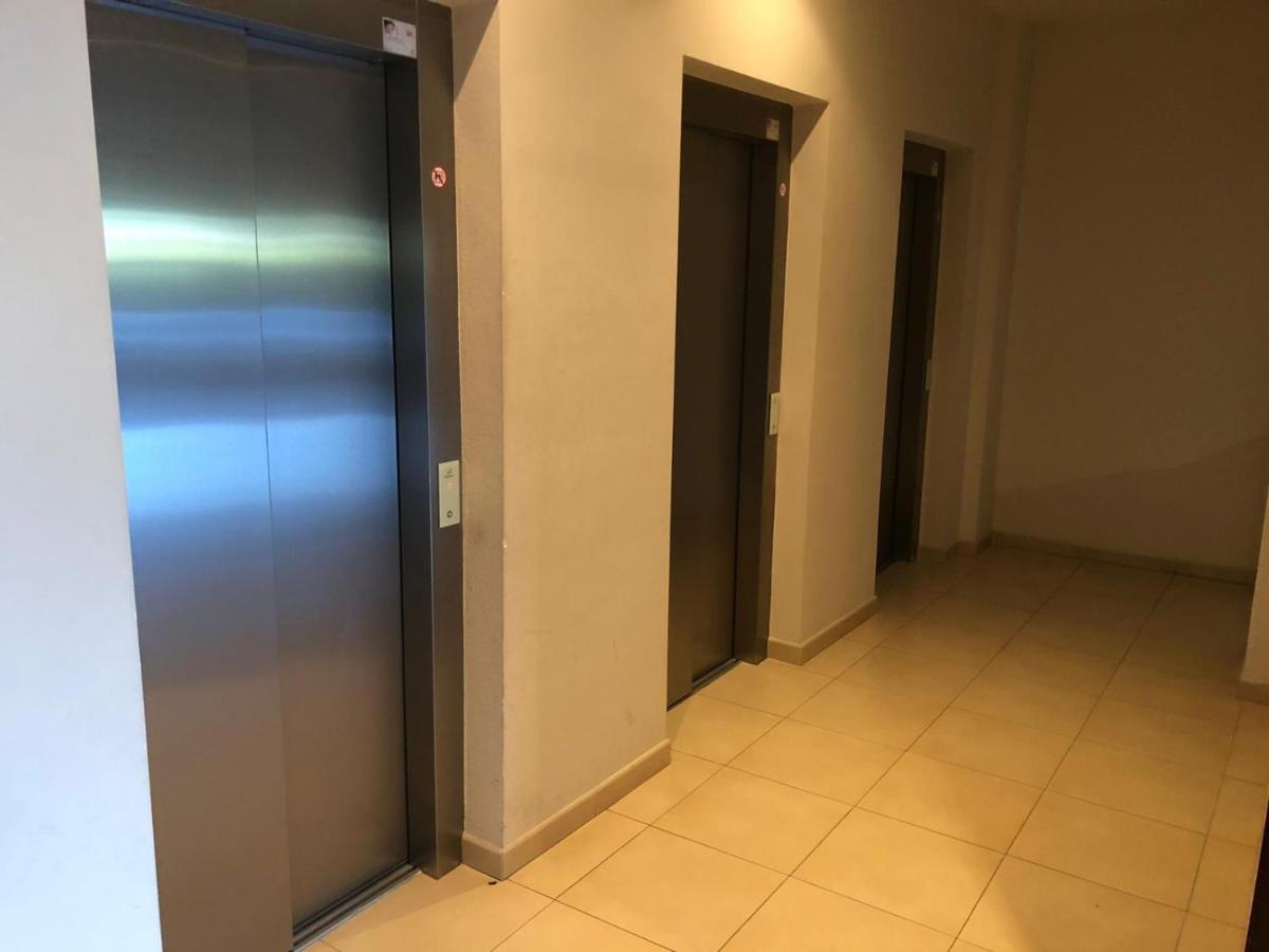 Apartamento Para 6 Personas Con Piscina Y Paddle Foz Kültér fotó